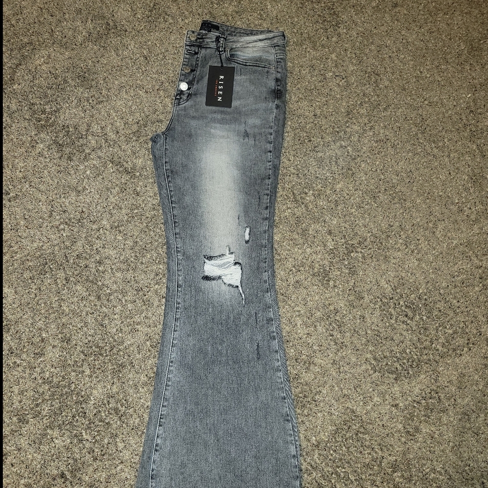 NWT Distressed High-Waisted Flare Jeans 32/15